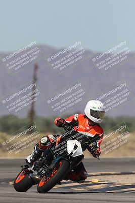 media/Oct-13-2025-Moto Forza (Mon) [[a66d839500]]/4-C Group/Session 3 (Turn 16)/